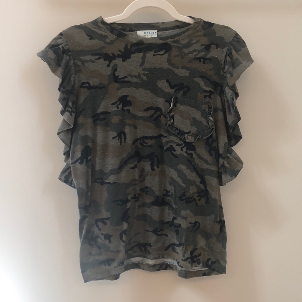 Camo ruffle sleeve t shirt